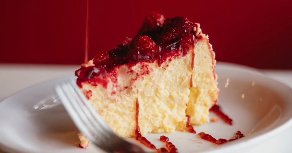 5. Cheesecake aux Fraises de Dunn's Famous