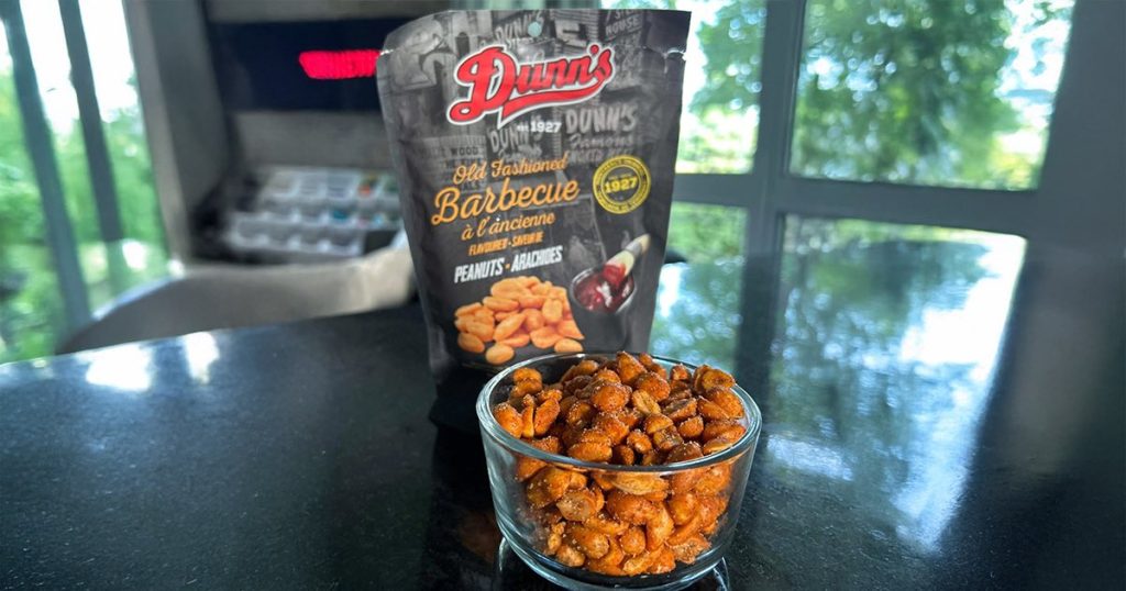Cacahuètes BBQ de Dunn’s : La Puissance Fumée