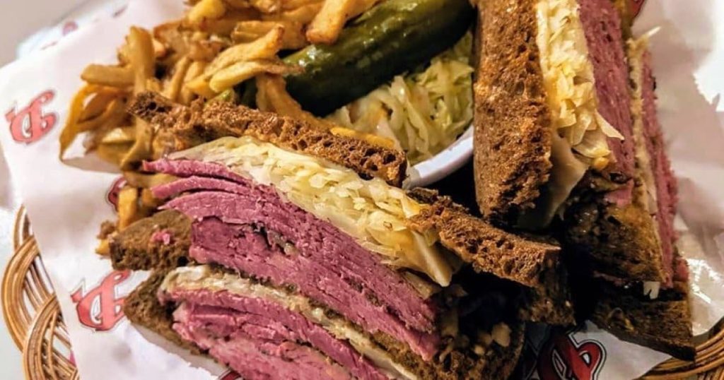 Plus Qu'un Simple Sandwich : Variété du Menu