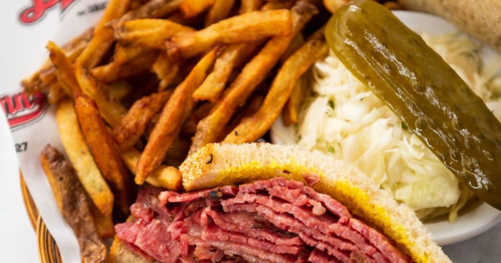 La Norme Dorée : Frites chez Dunn’s Famous